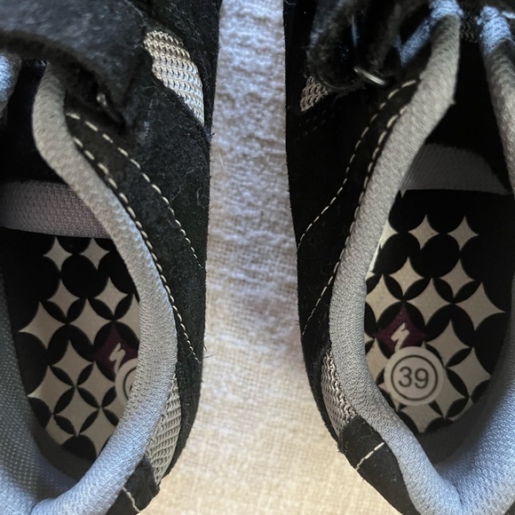 New Specialized clip in bike shoes - Picture 8 of 9